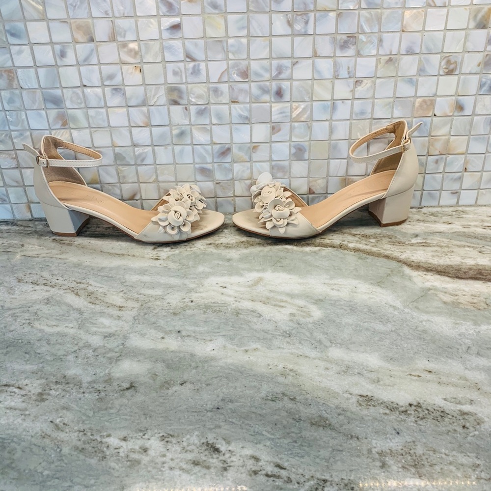 Cute Patrizia shoes!!! 👠👠👠